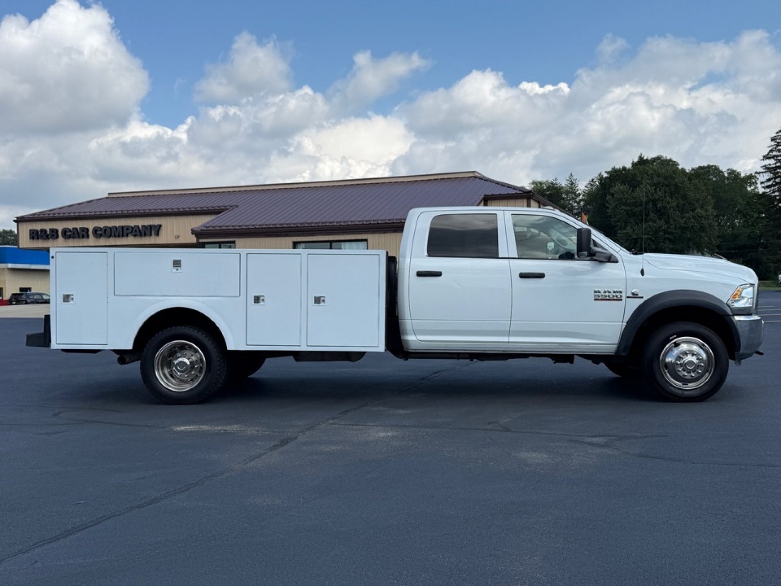 2018 Ram 5500 Tradesman SLT Laramie photo 9