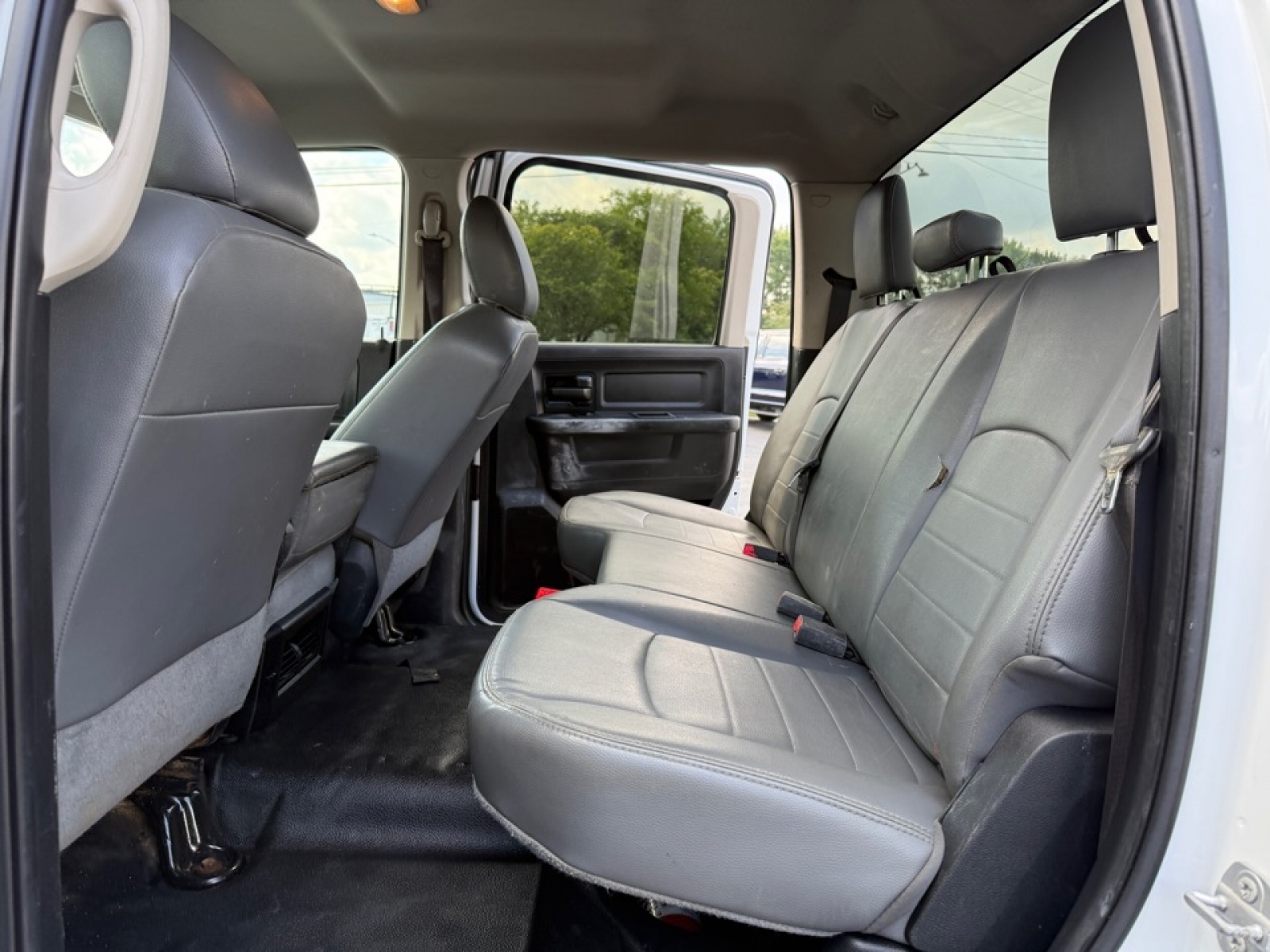 2018 Ram 5500 Tradesman SLT Laramie photo 14