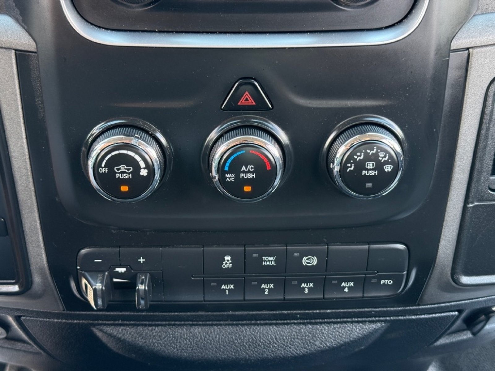 2018 Ram 5500 Tradesman SLT Laramie photo 27
