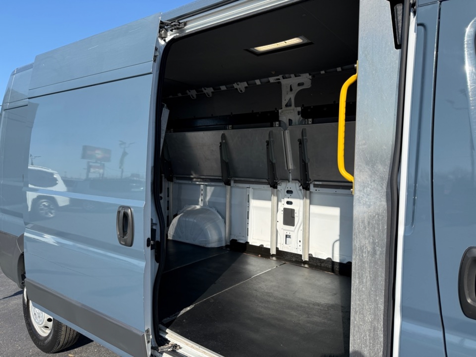 2018 Ram ProMaster 2500 Cargo Van High Roof 159