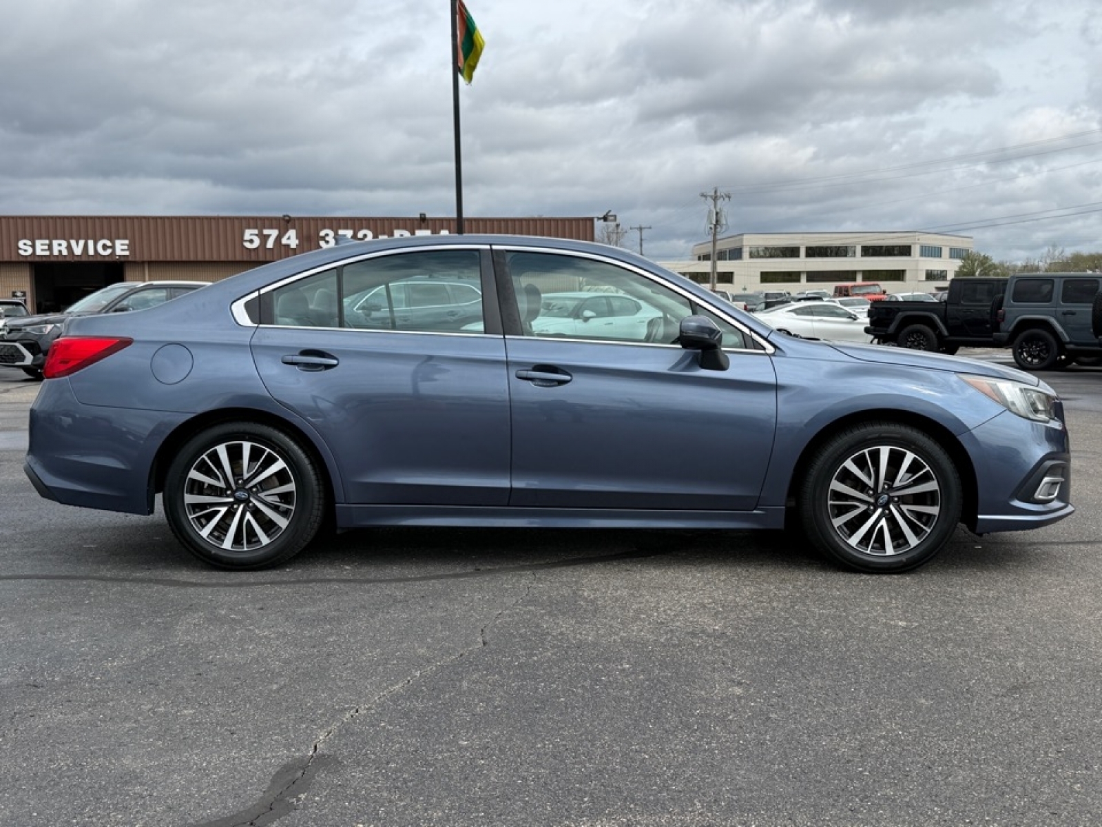 2018 Subaru Legacy 2.5i Premium, 39683, Photo