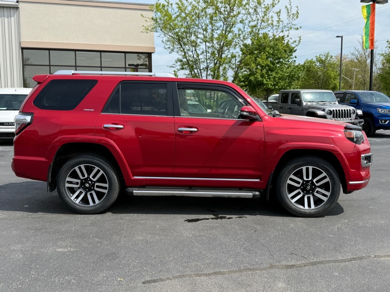 2018 Toyota 4Runner Limited photo 9