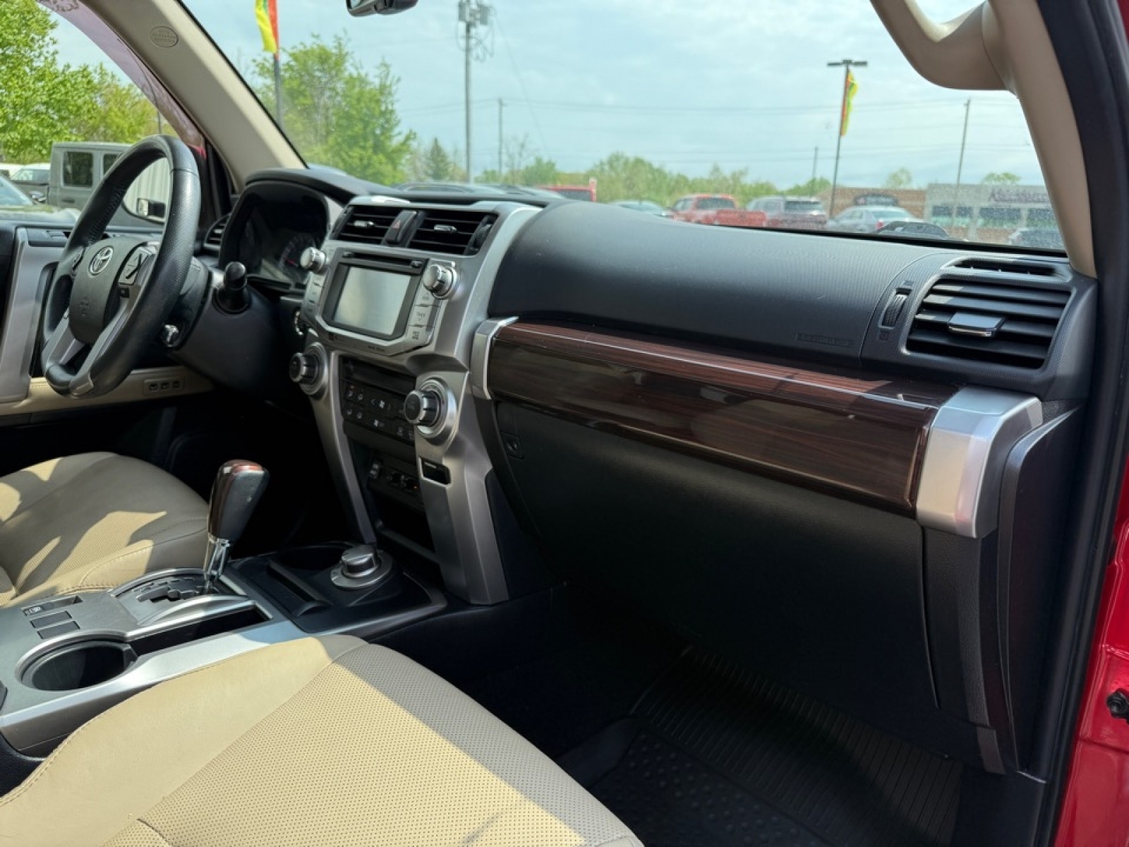 2018 Toyota 4Runner Limited photo 12