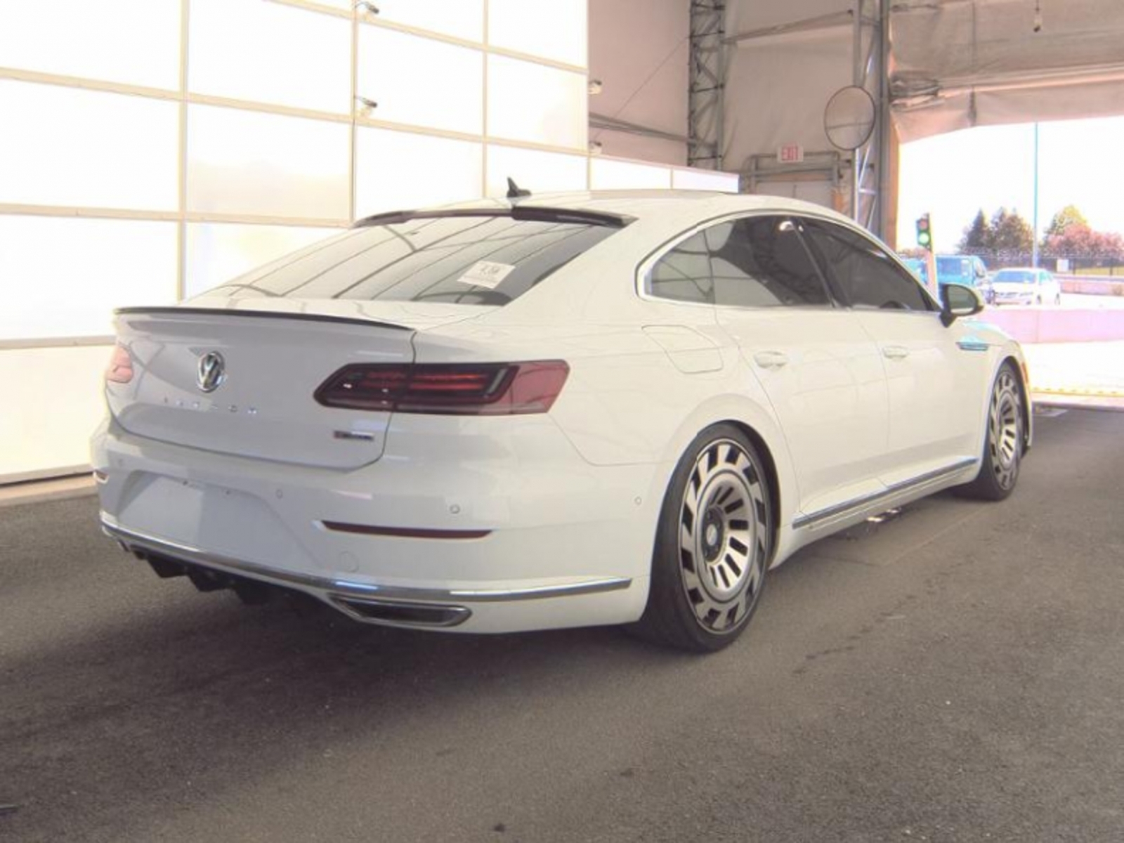 2019  volkswagen  arteon  Sedan 4D SEL Premium AWD 2.0L I4 Turbo, 39941, Photo