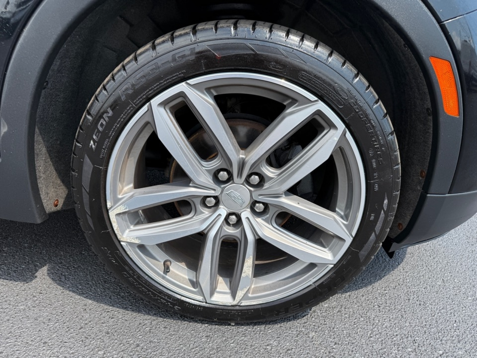 2019 Cadillac XT4 Sport, 38636, Photo