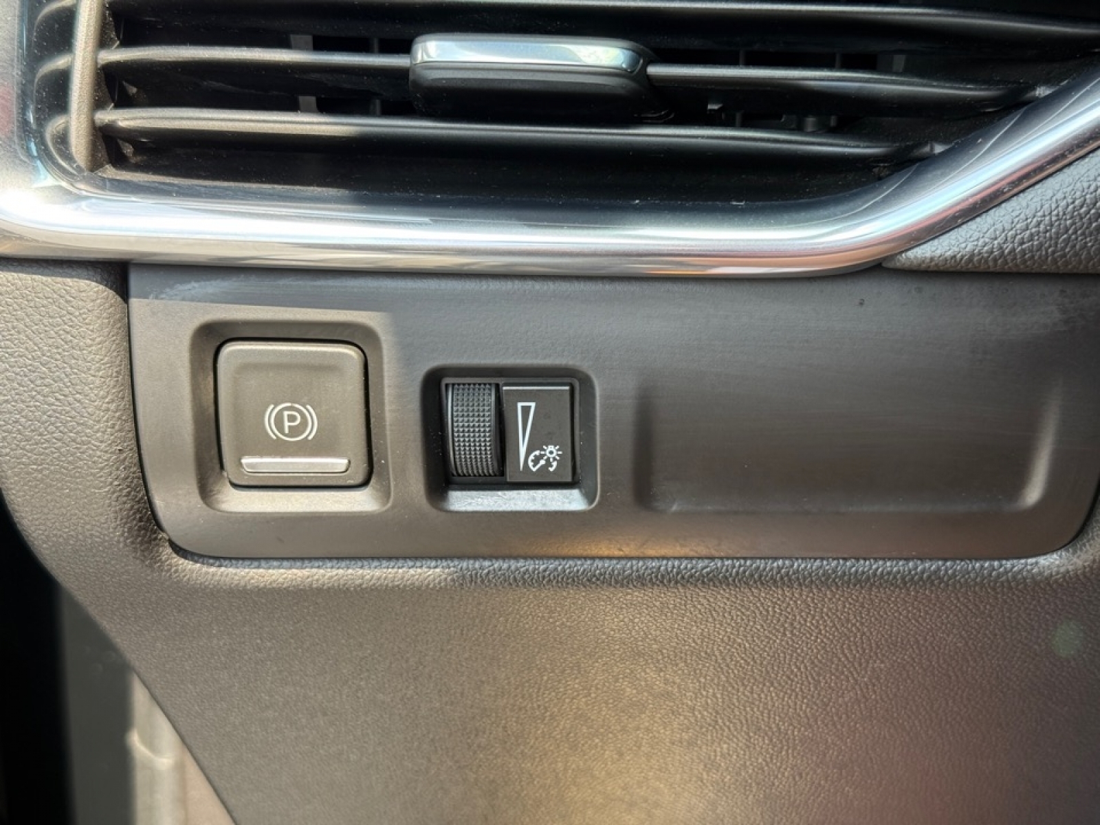 2019 Cadillac XT4 Sport, 38636, Photo