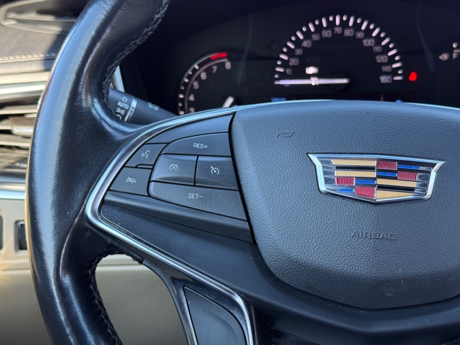 2019 Cadillac XT5 Standard, 39152, Photo