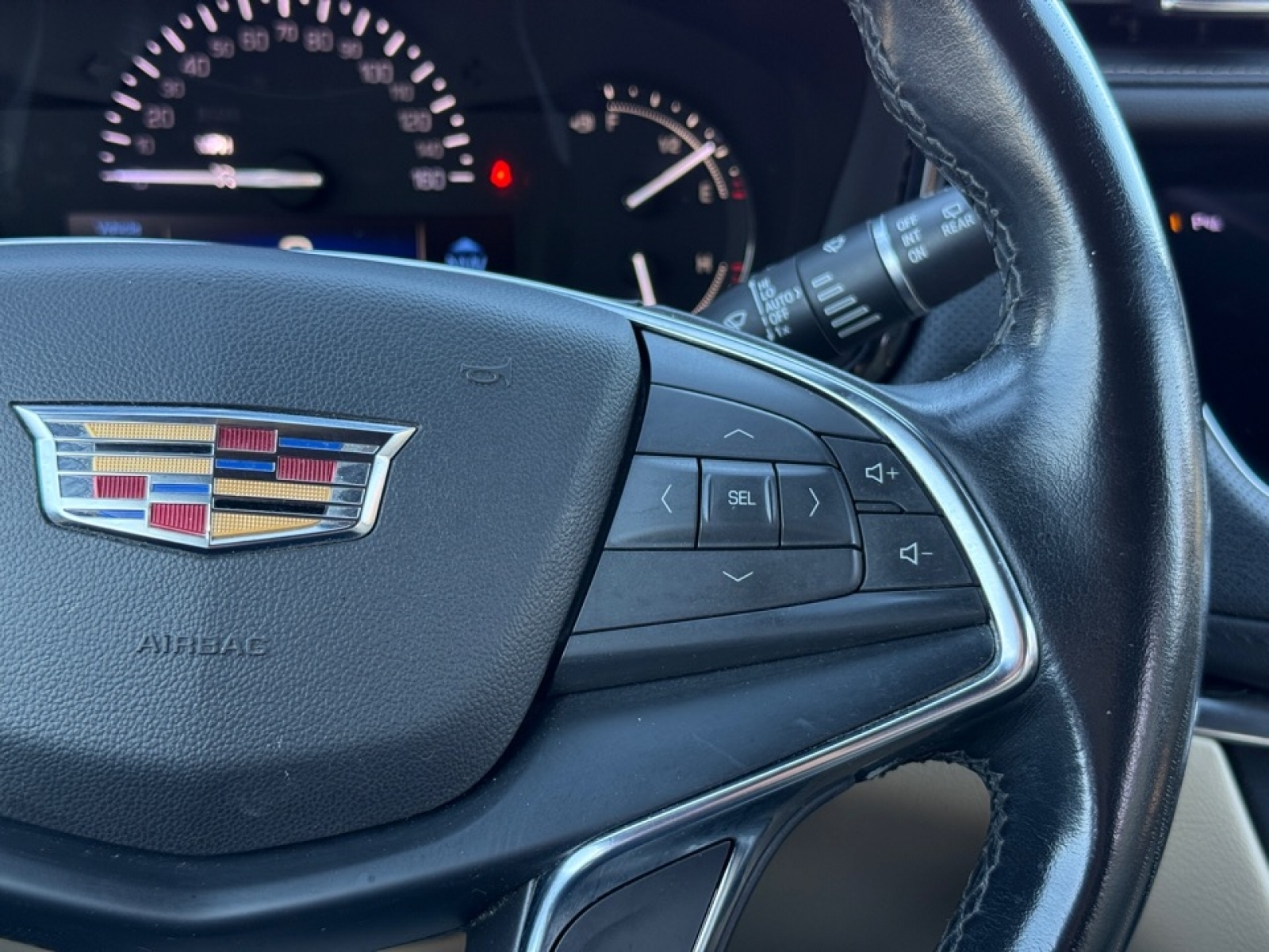 2019 Cadillac XT5 Standard, 39152, Photo