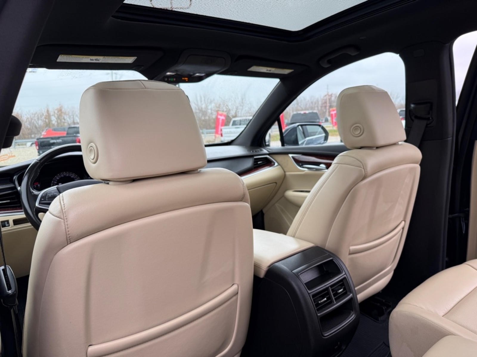 2019 Cadillac XT5 Luxury, 39189, Photo