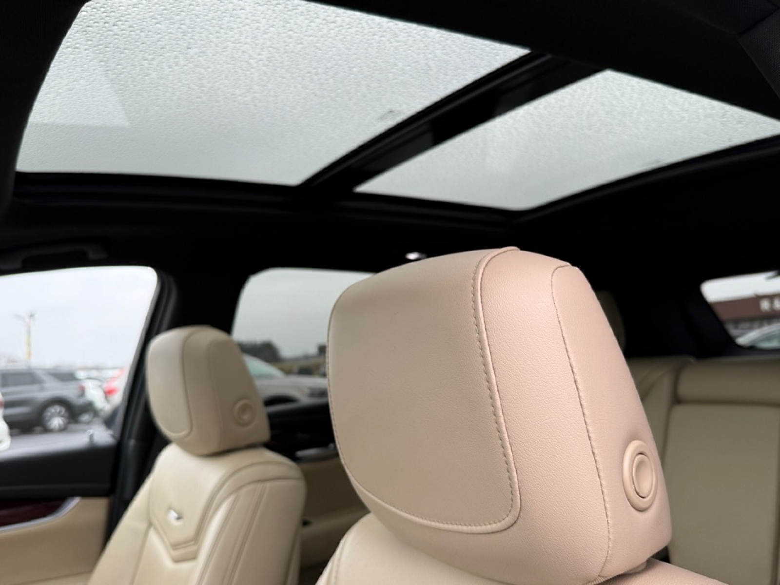 2019 Cadillac XT5 Luxury, 39189, Photo