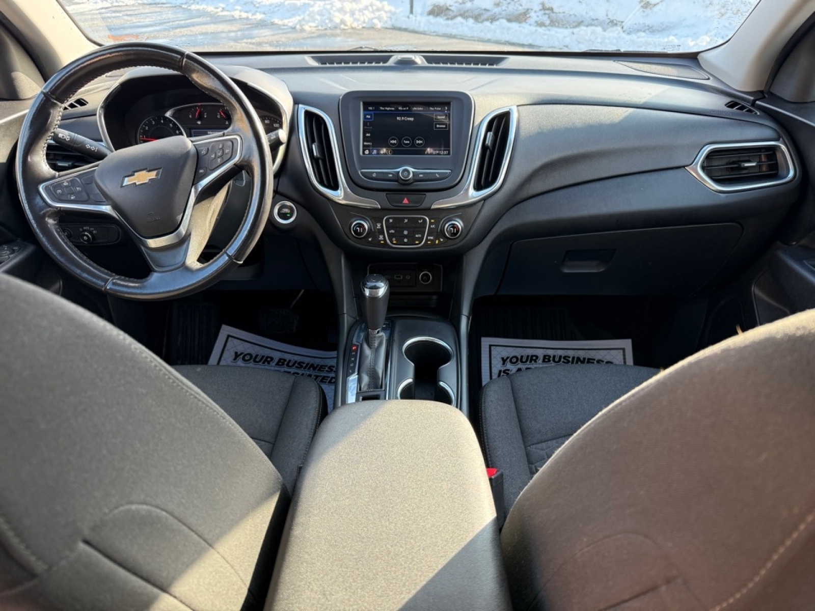 2019 Chevrolet Equinox LT, 39249, Photo