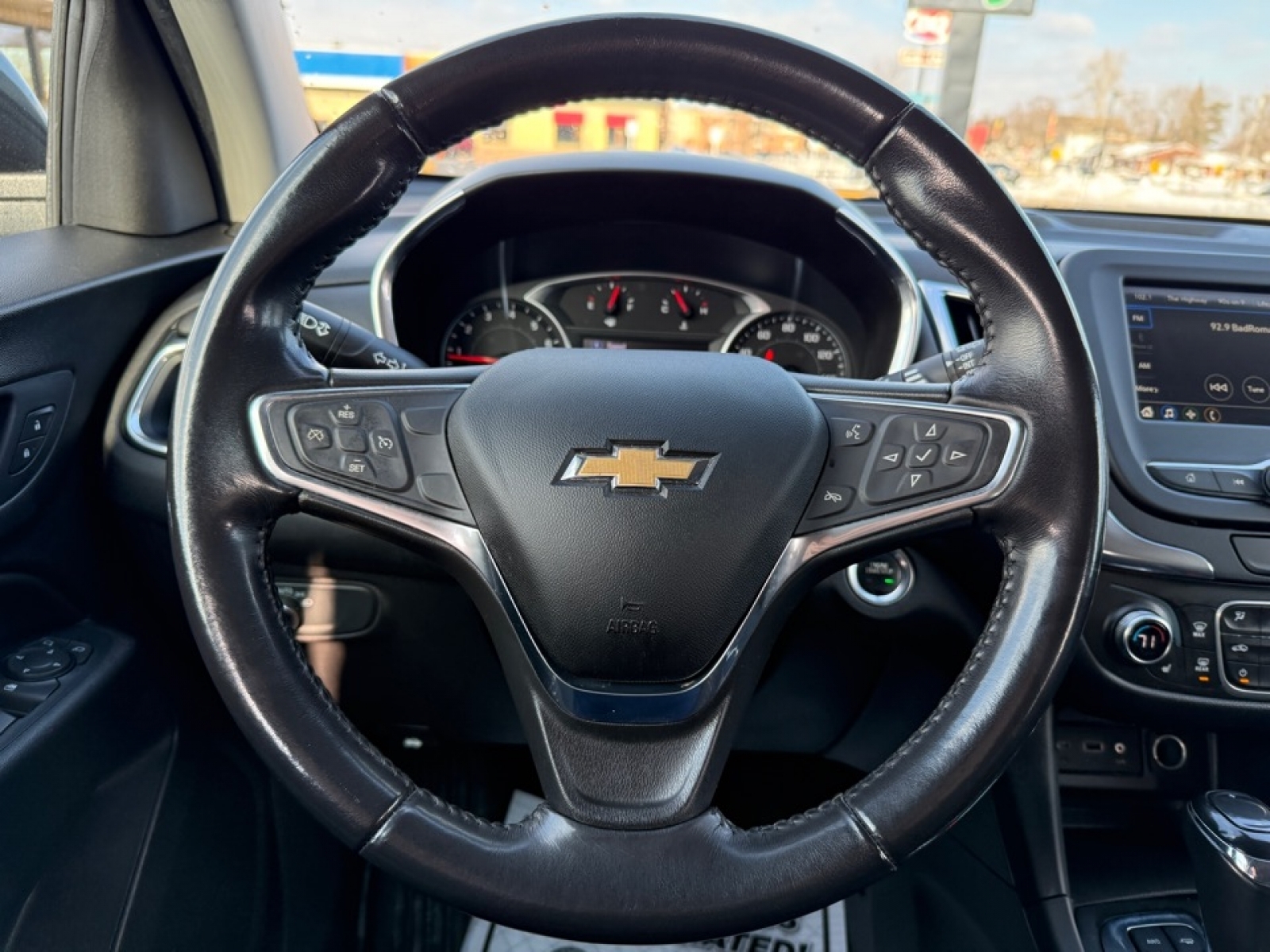 2019 Chevrolet Equinox LT, 39249, Photo