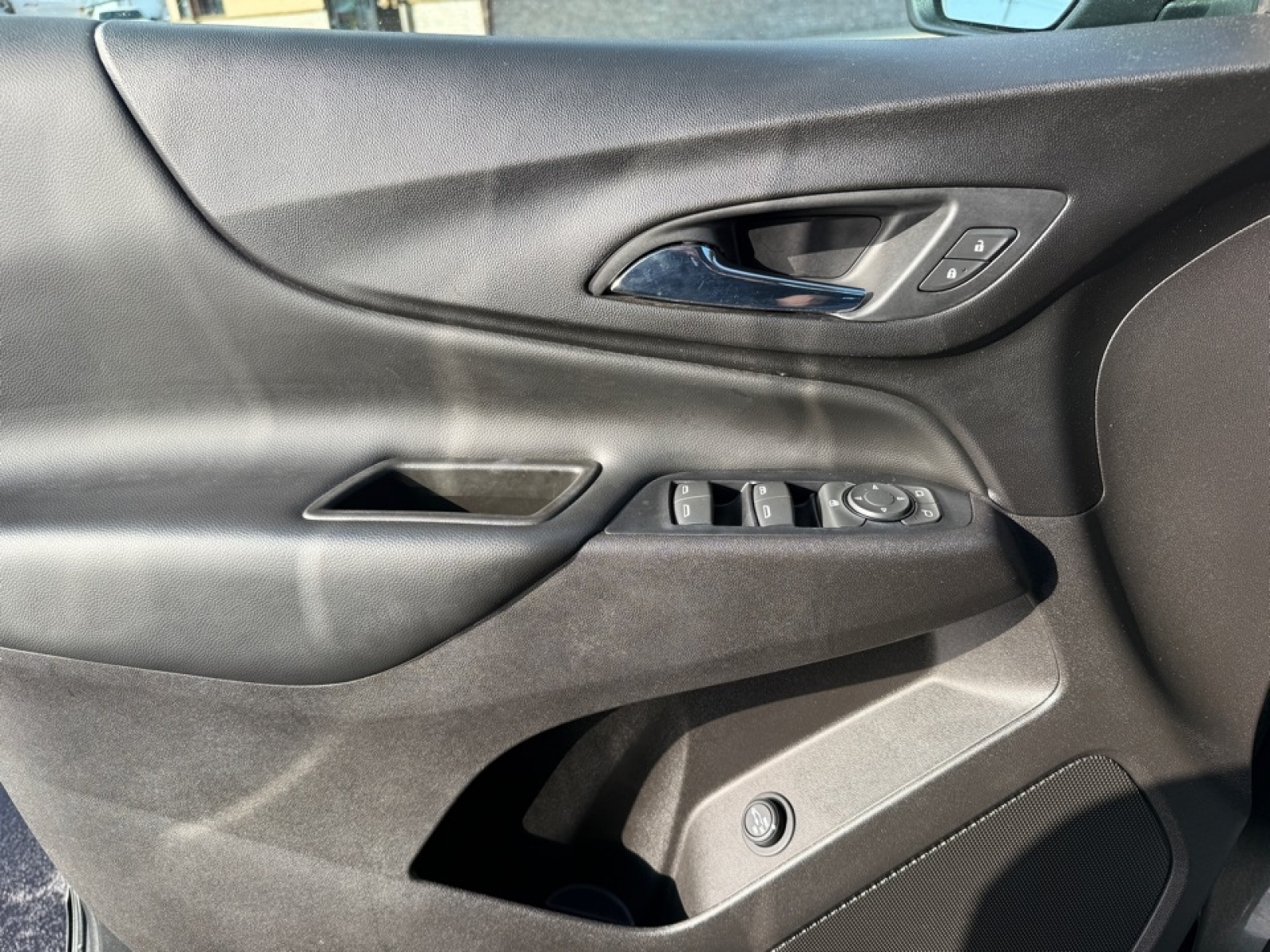 2019 Chevrolet Equinox LT, 39249, Photo