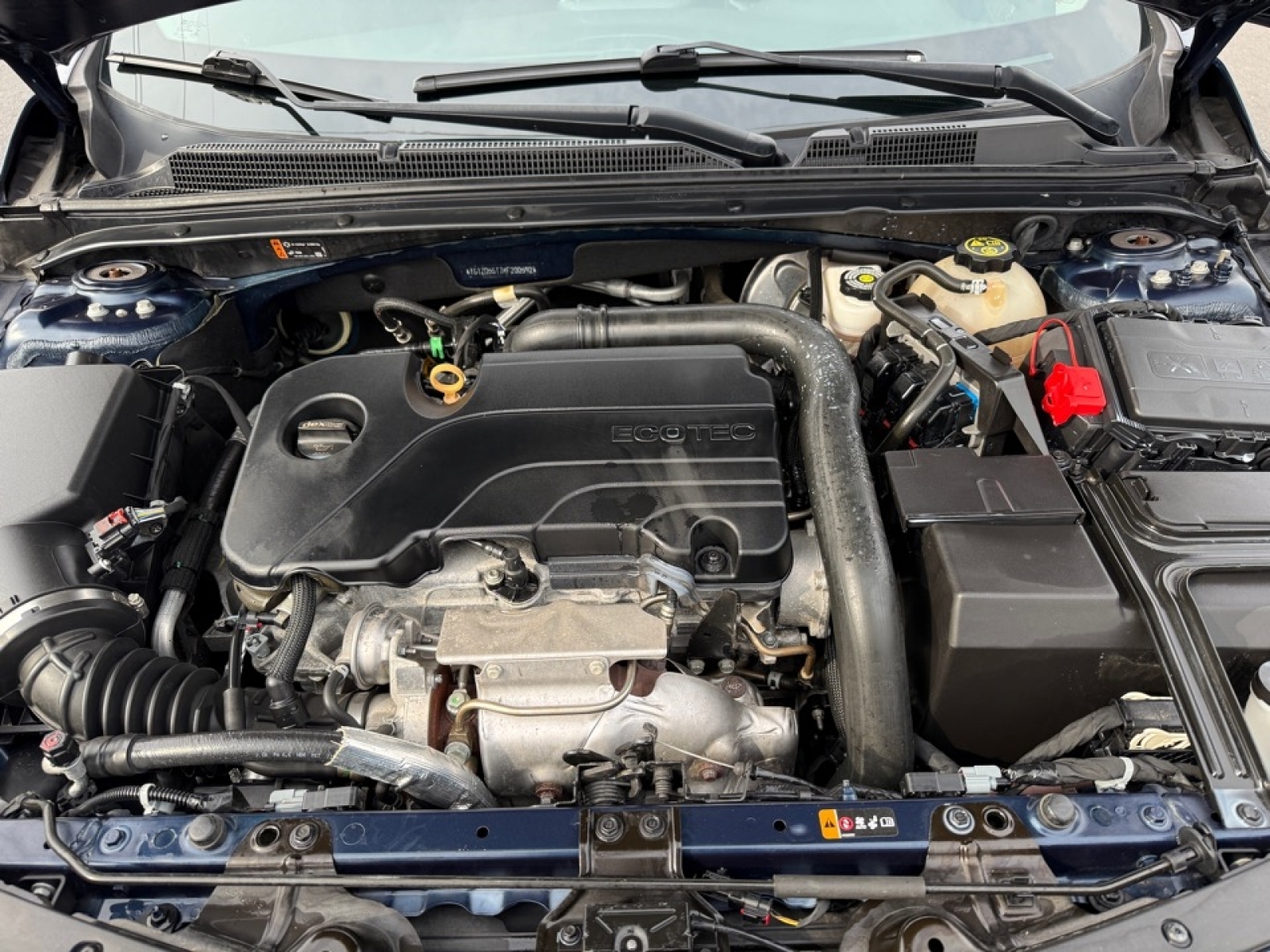 2019 Chevrolet Malibu LT, 39708, Photo