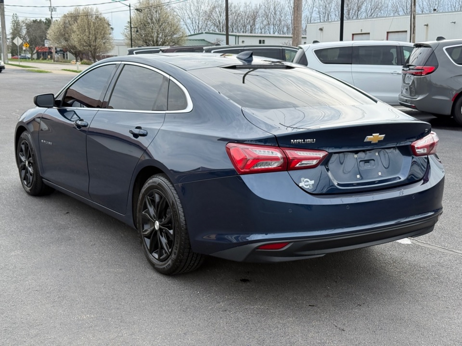 2019 Chevrolet Malibu LT, 39708, Photo