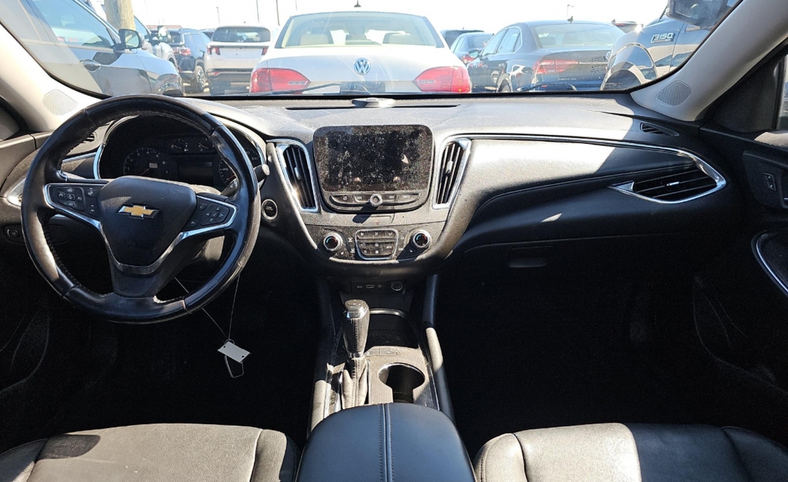 2019 Chevrolet Malibu LT, 39814, Photo