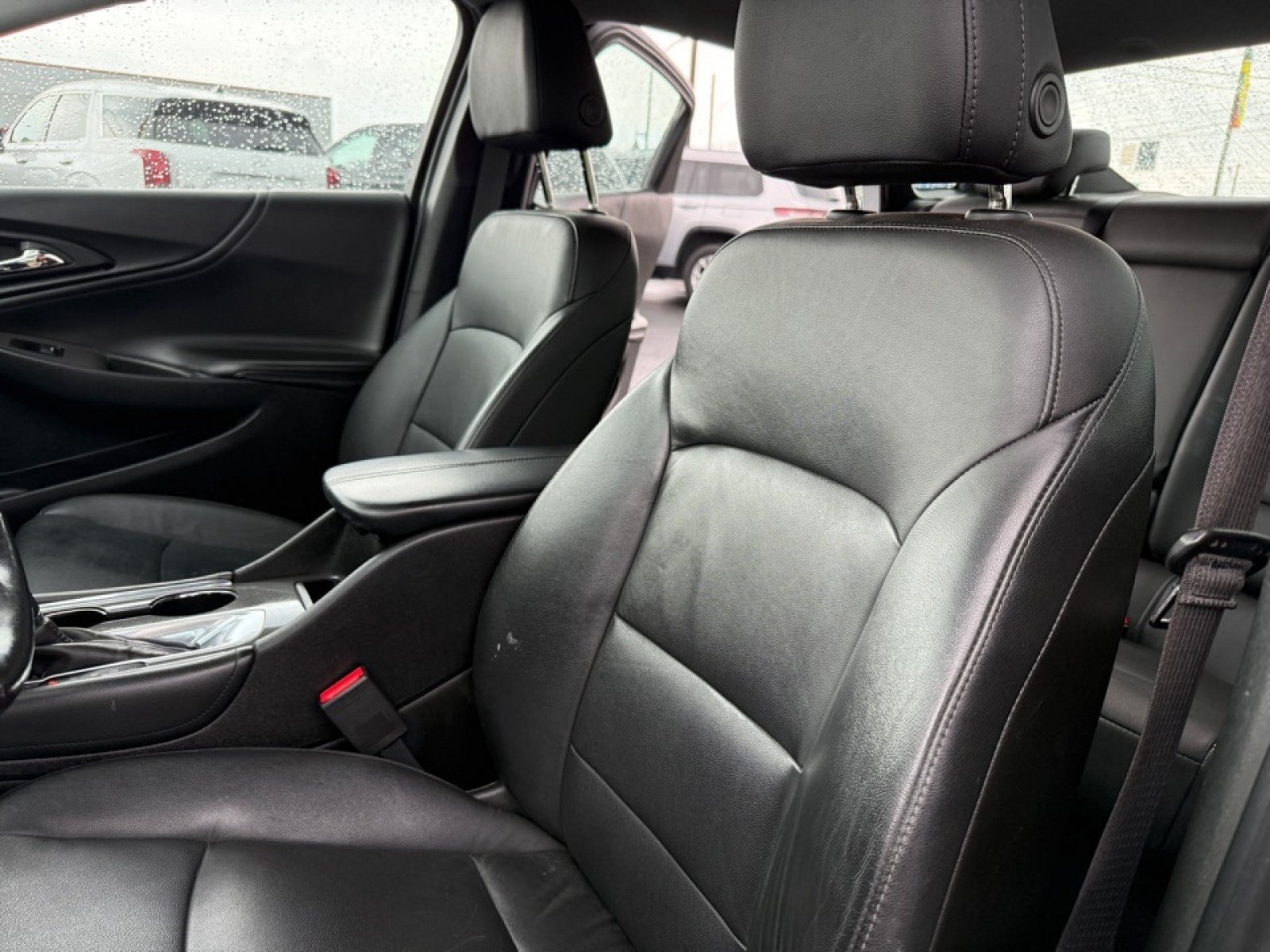 2019 Chevrolet Malibu LT, 39814, Photo