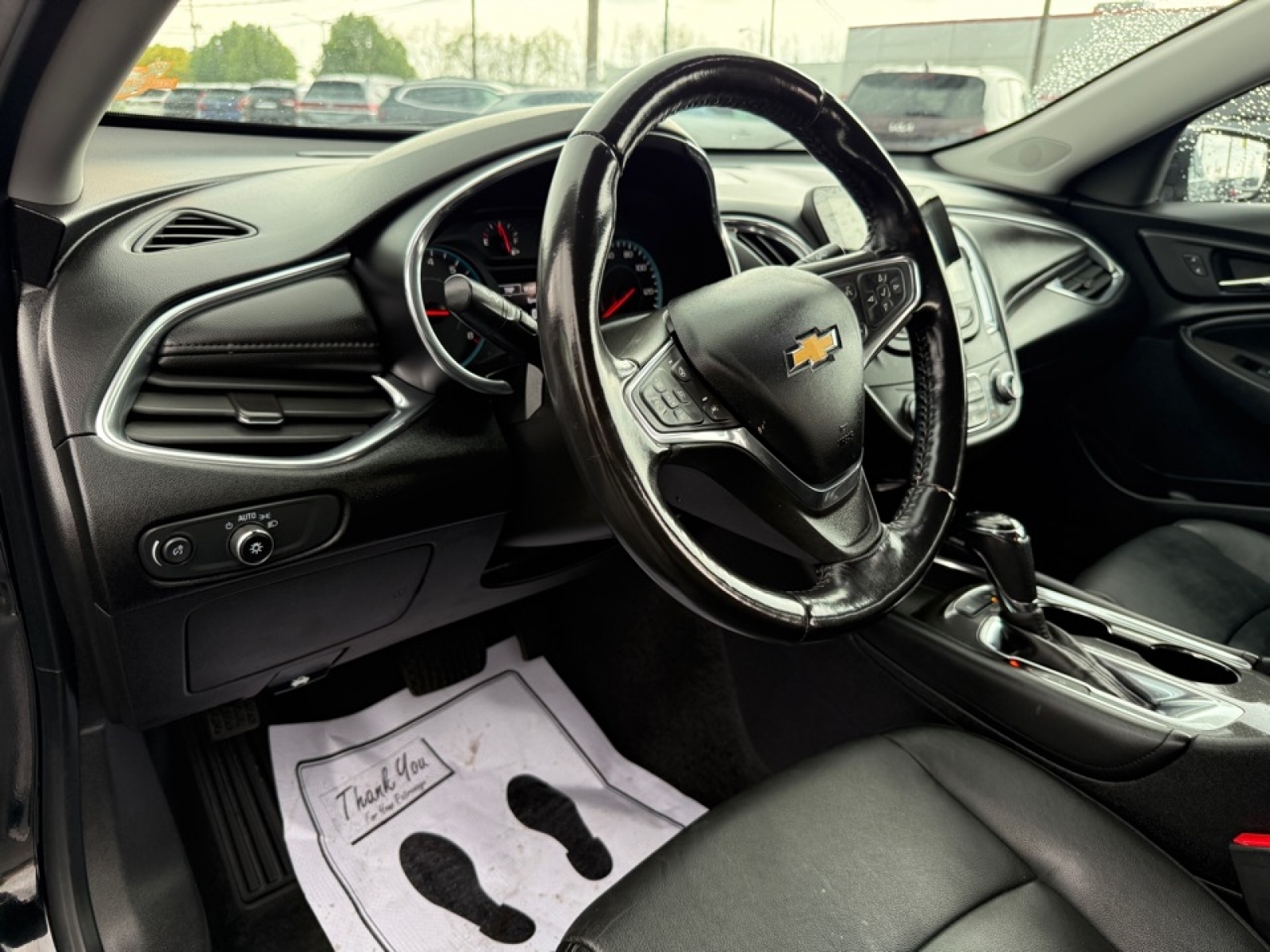 2019 Chevrolet Malibu LT, 39814, Photo