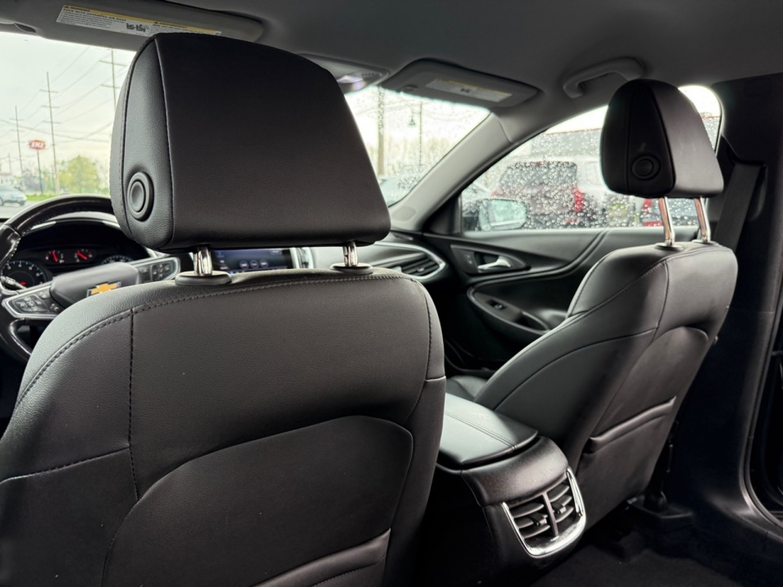 2019 Chevrolet Malibu LT, 39814, Photo