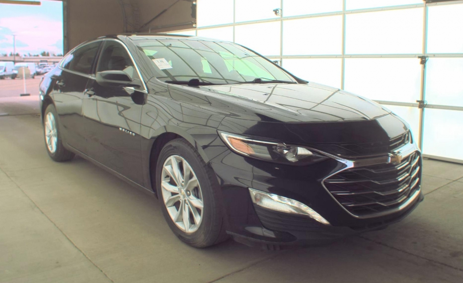 2019 Chevrolet Malibu LT, 39814, Photo