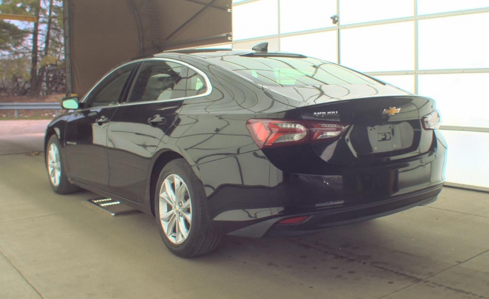 2019 Chevrolet Malibu LT, 39814, Photo