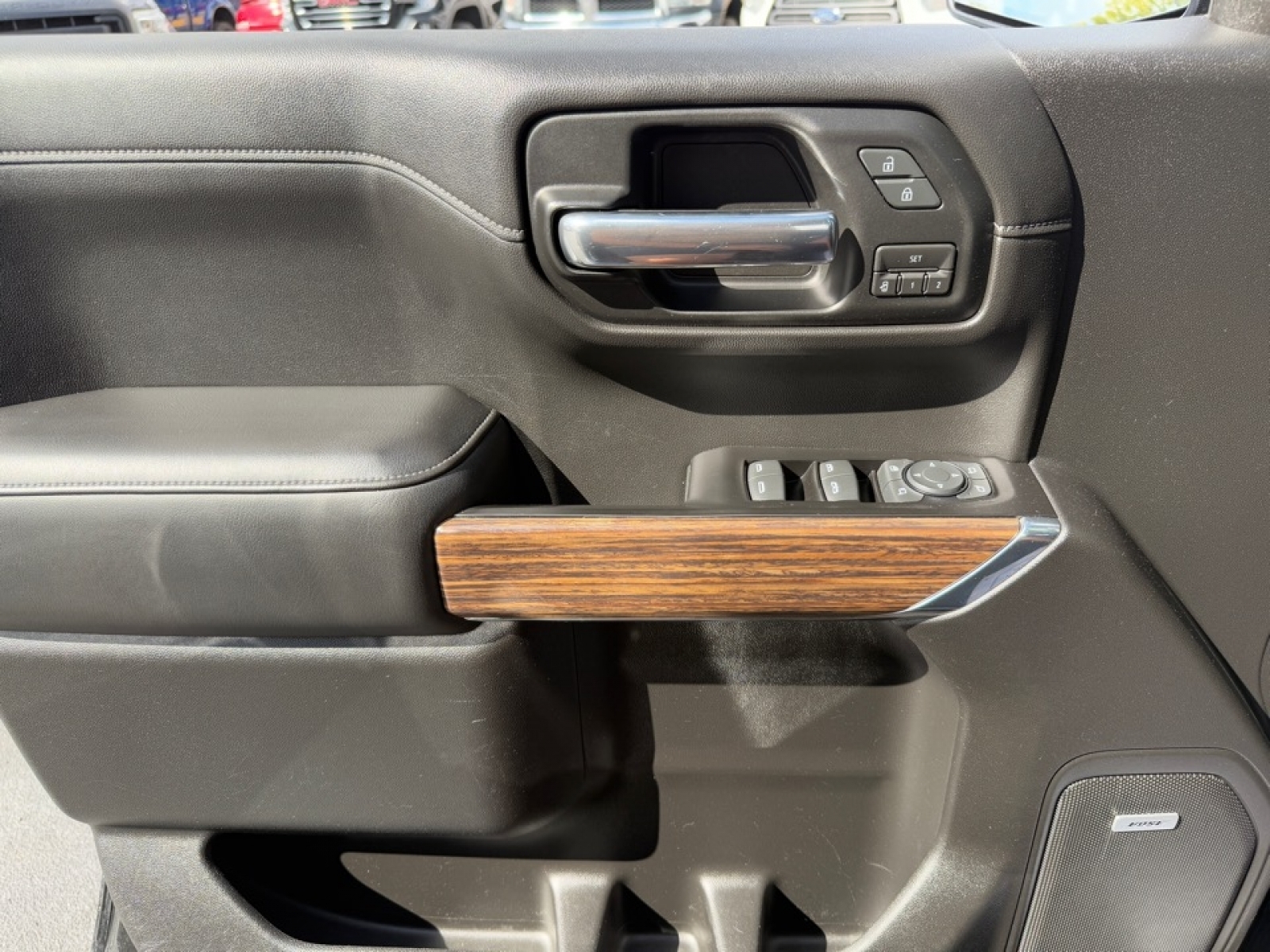 2019 Chevrolet Silverado 1500 High Country, 37129B, Photo