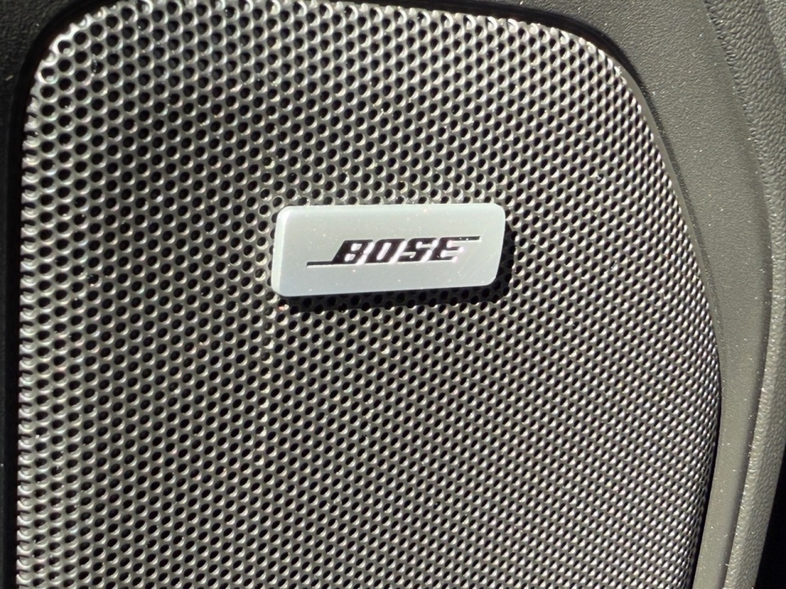 2019 Chevrolet Silverado 1500 High Country, 37129B, Photo