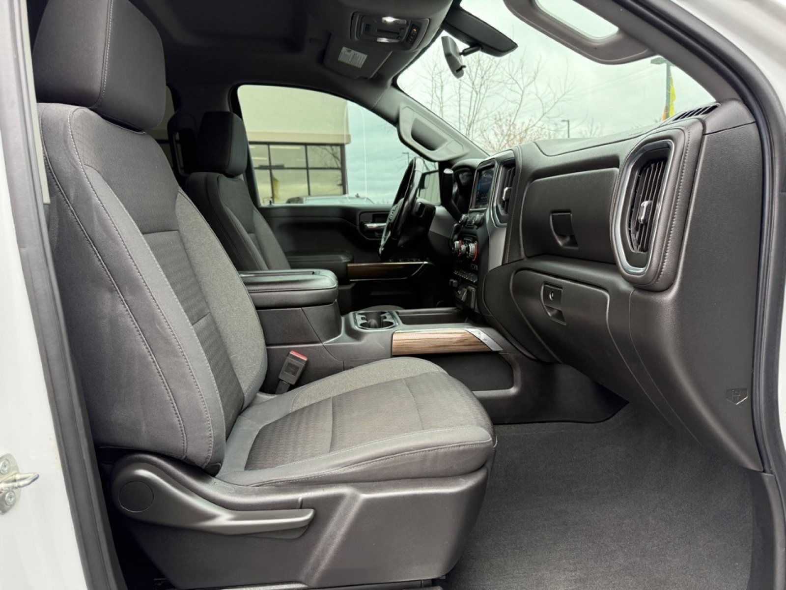 2019 Chevrolet Silverado 1500 RST, 37953, Photo