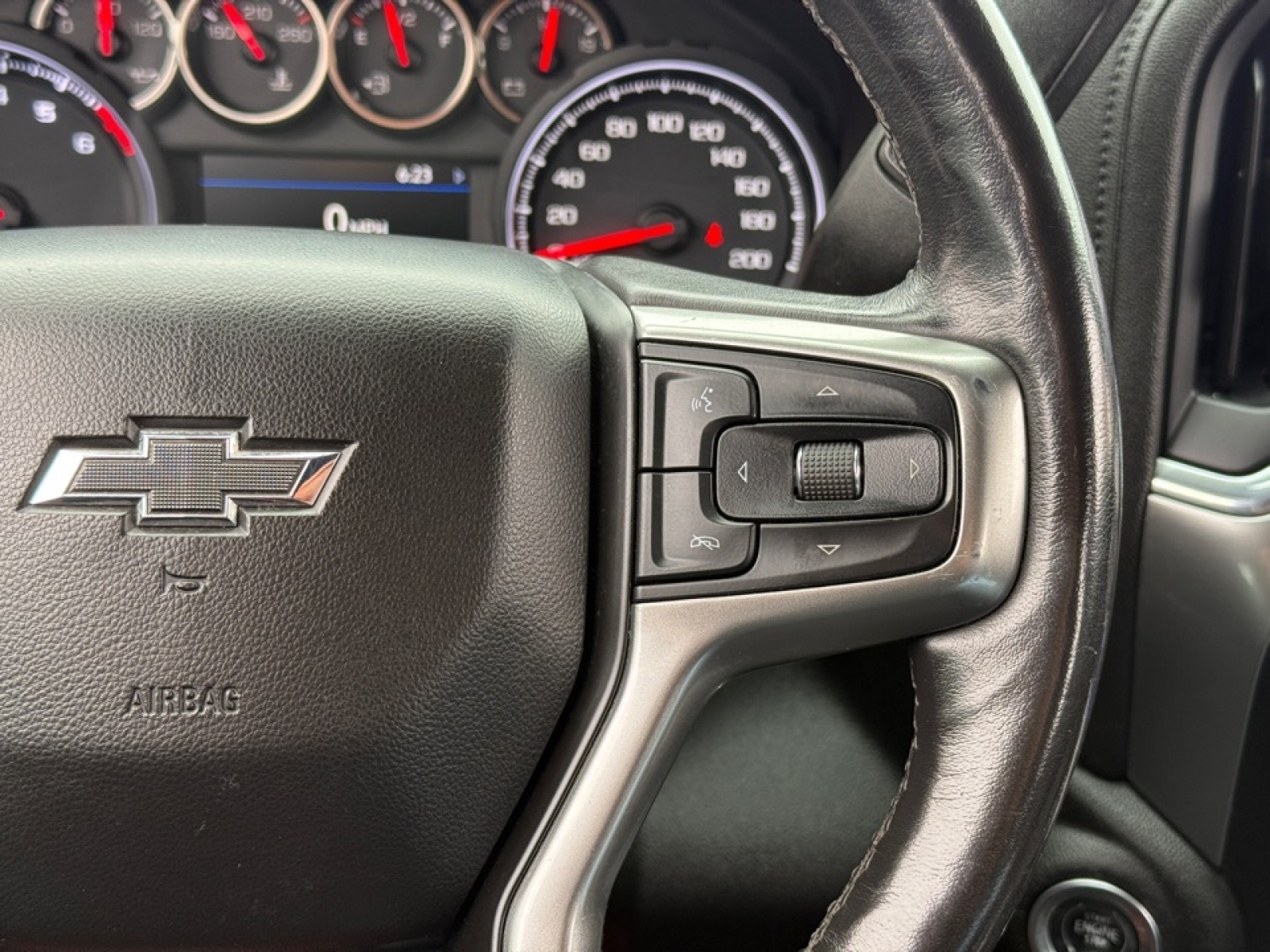2019 Chevrolet Silverado 1500 RST, 37953, Photo