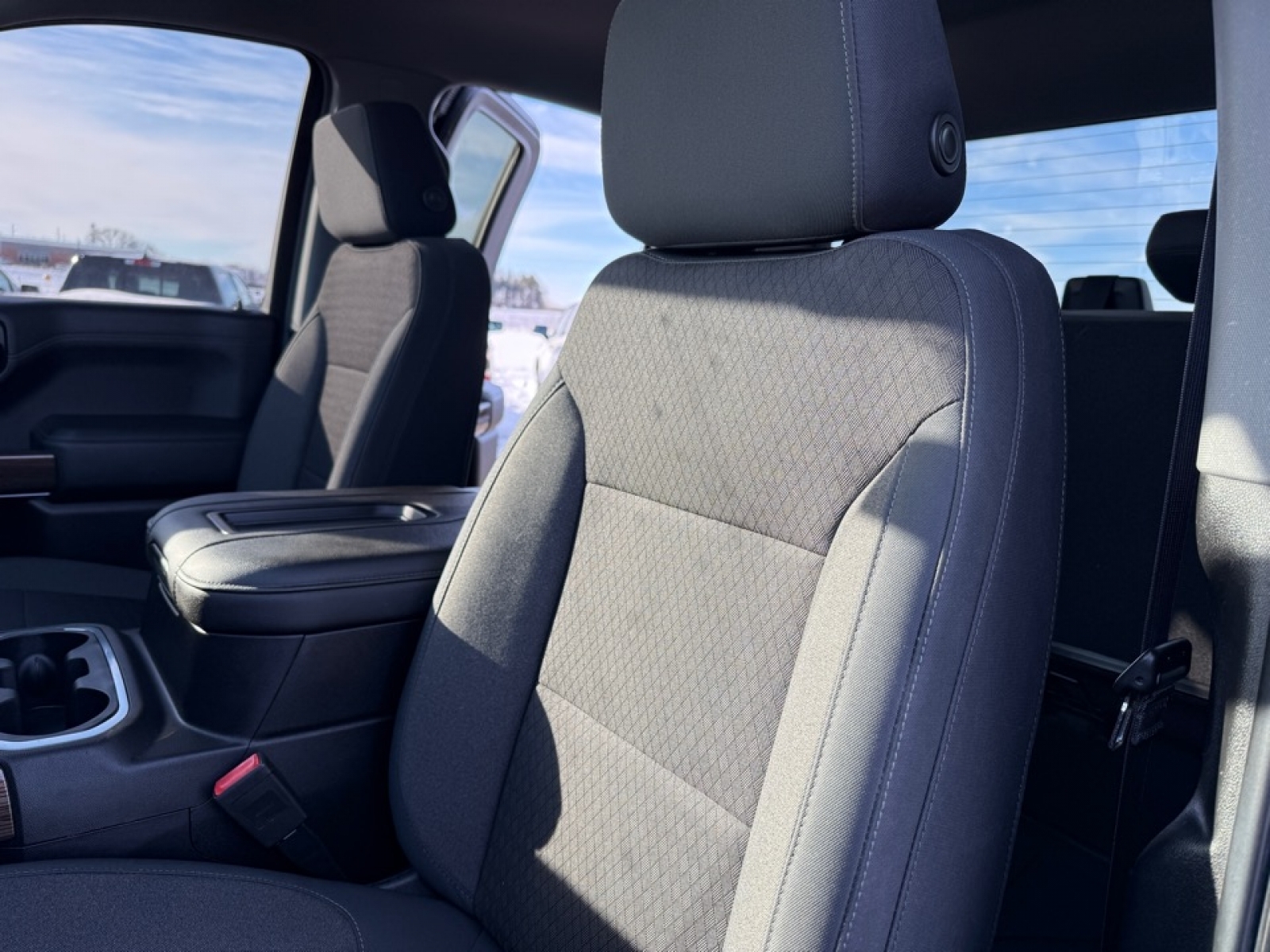 2019 Chevrolet Silverado 1500 RST, 39037A, Photo