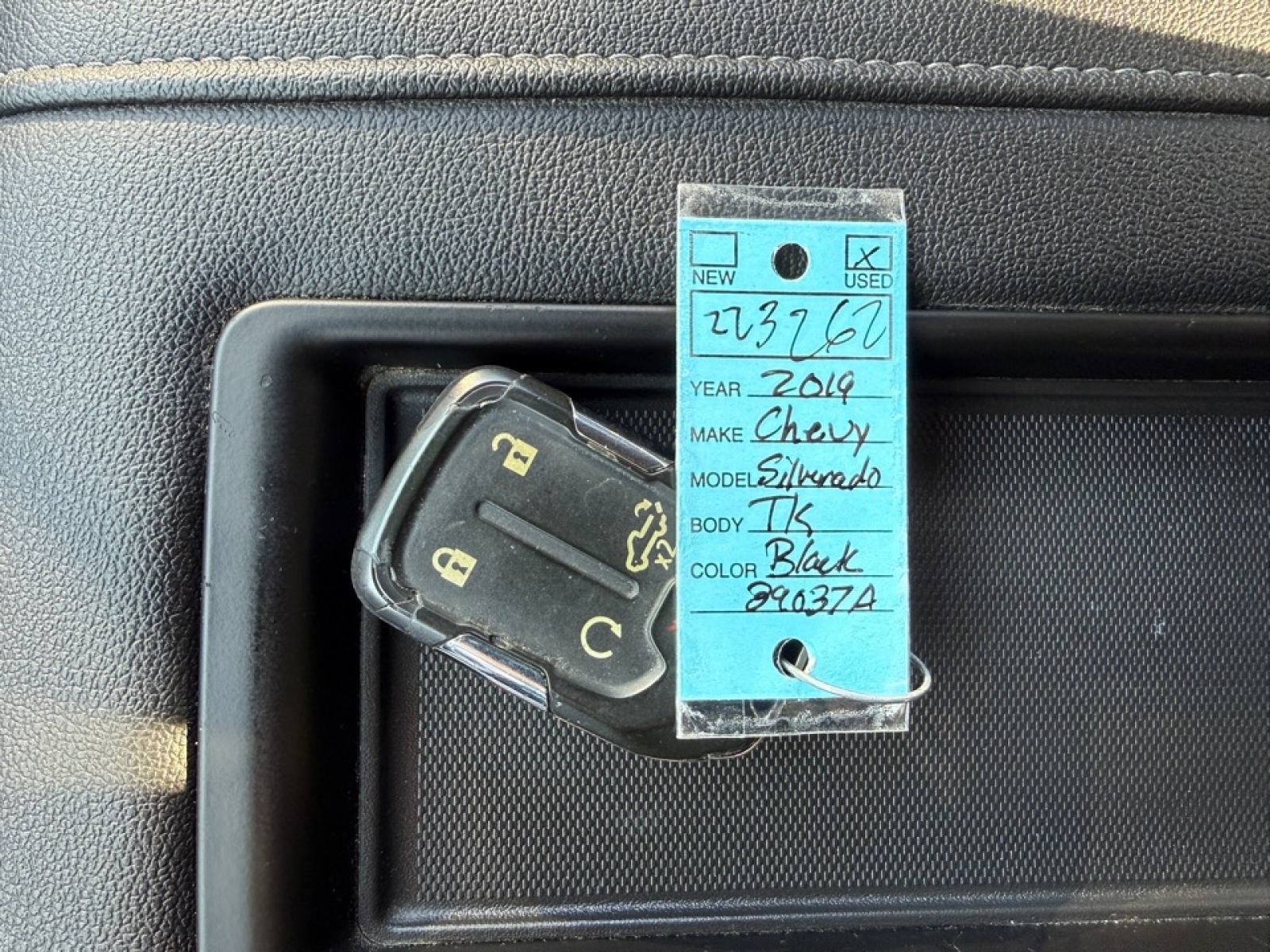 2019 Chevrolet Silverado 1500 RST, 39037A, Photo