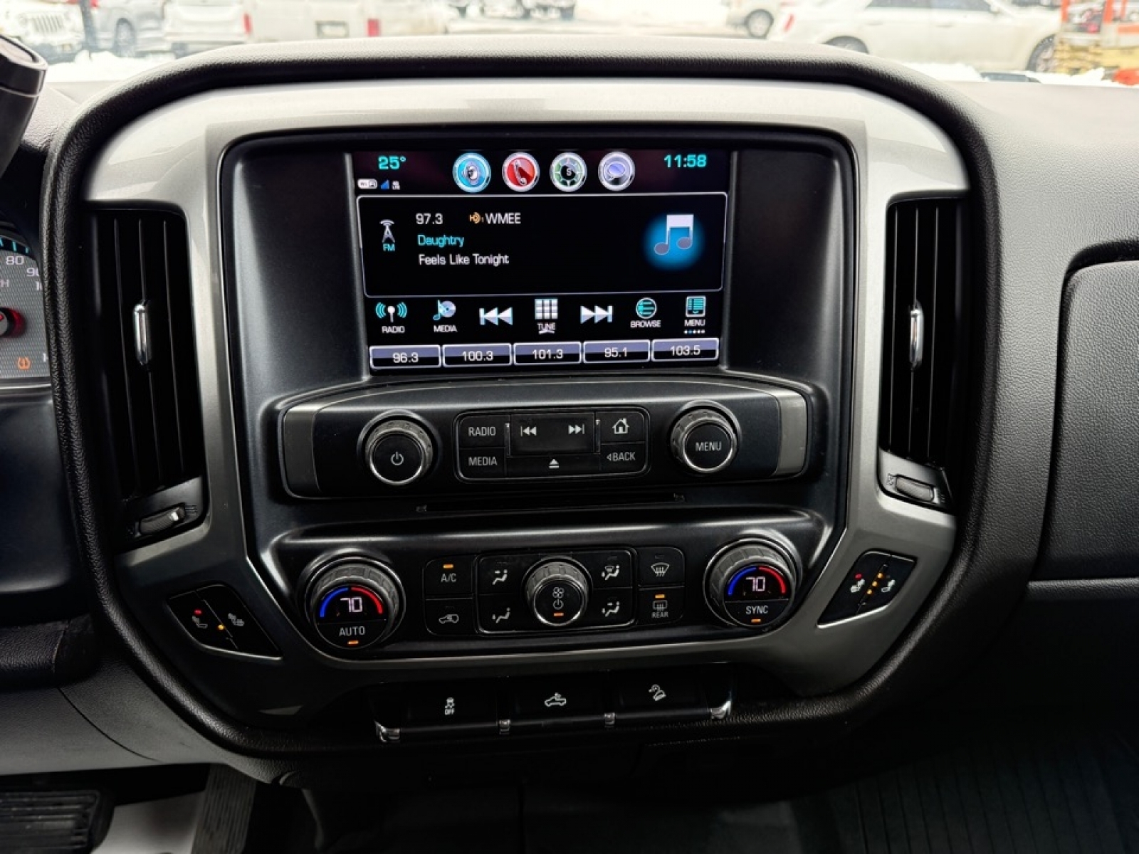 2019 Chevrolet Silverado 1500 LD LT, 39202A, Photo
