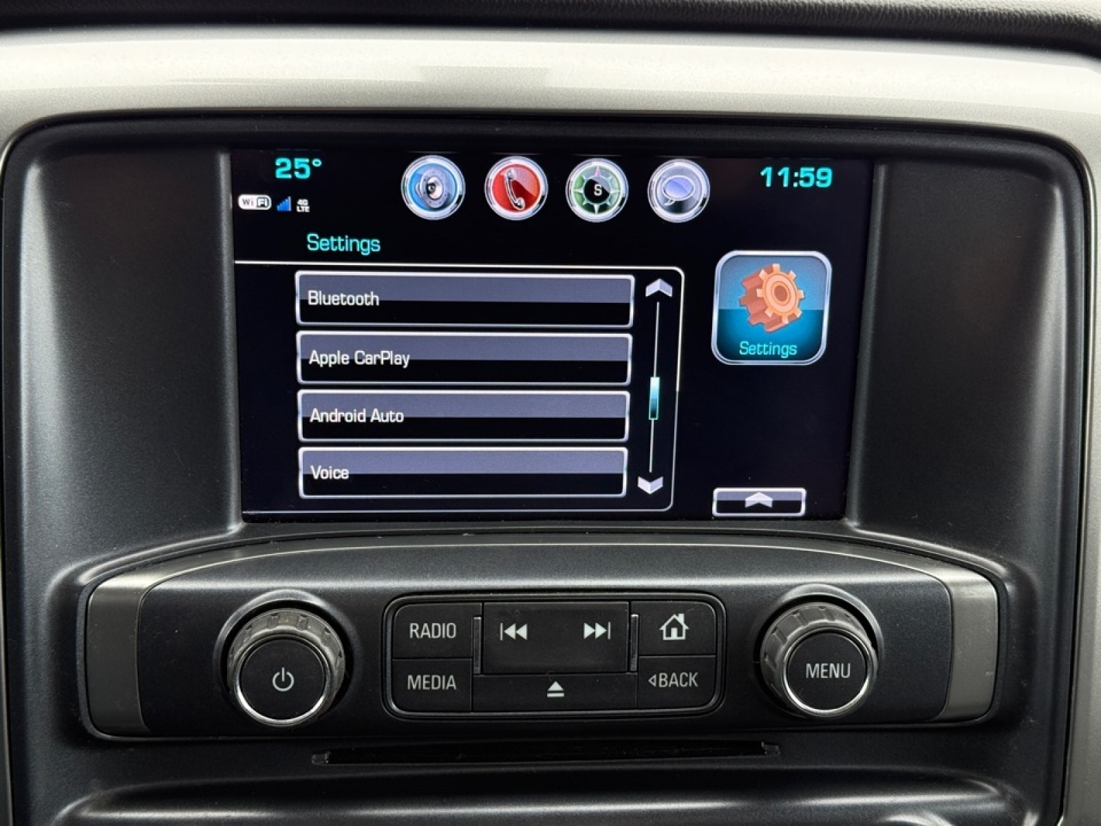 2019 Chevrolet Silverado 1500 LD LT, 39202A, Photo