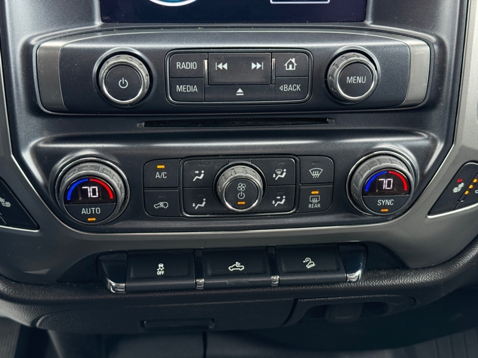 2019 Chevrolet Silverado 1500 LD LT, 39202A, Photo