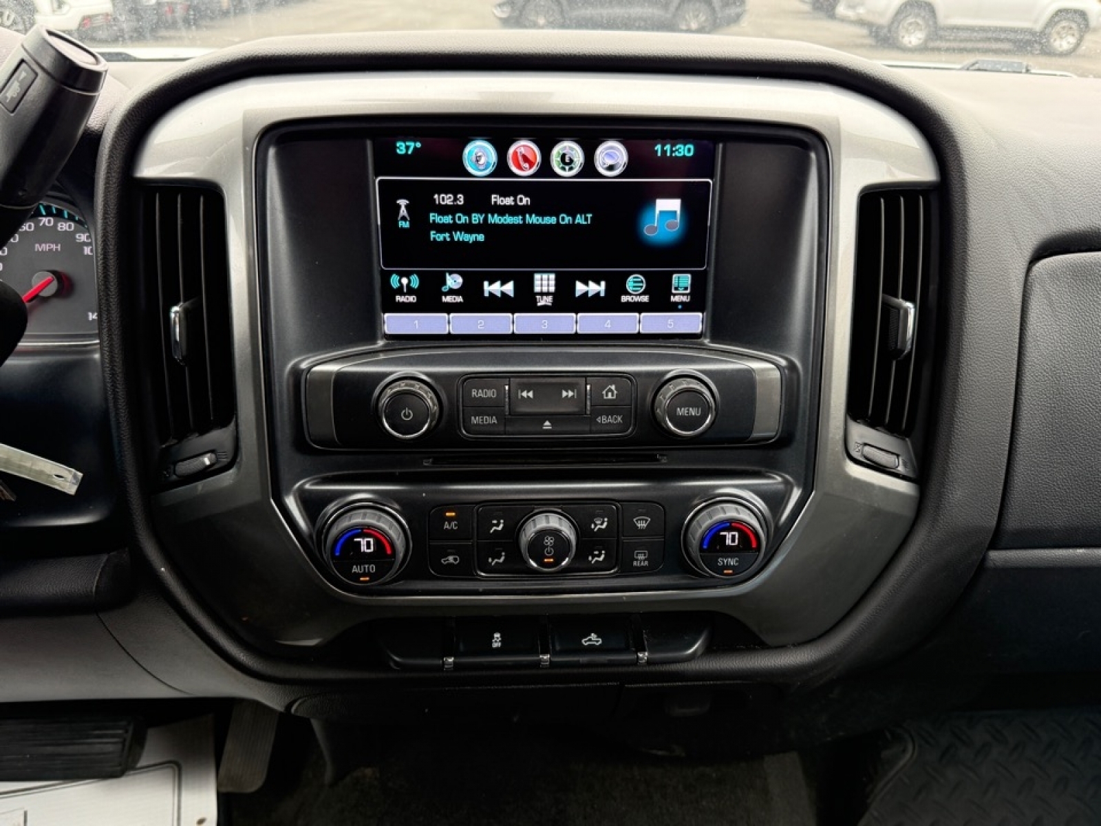 2019 Chevrolet Silverado 1500 LD LT, 39448, Photo