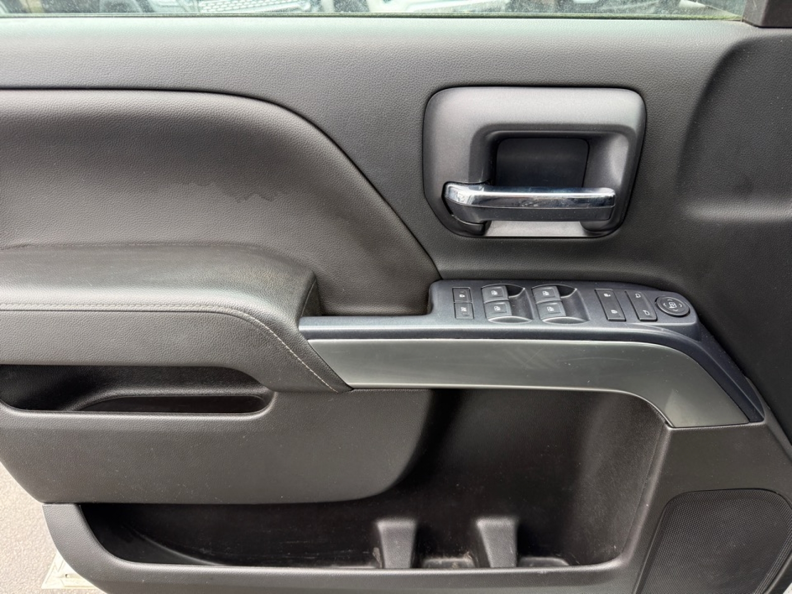 2019 Chevrolet Silverado 1500 LD LT, 39448, Photo