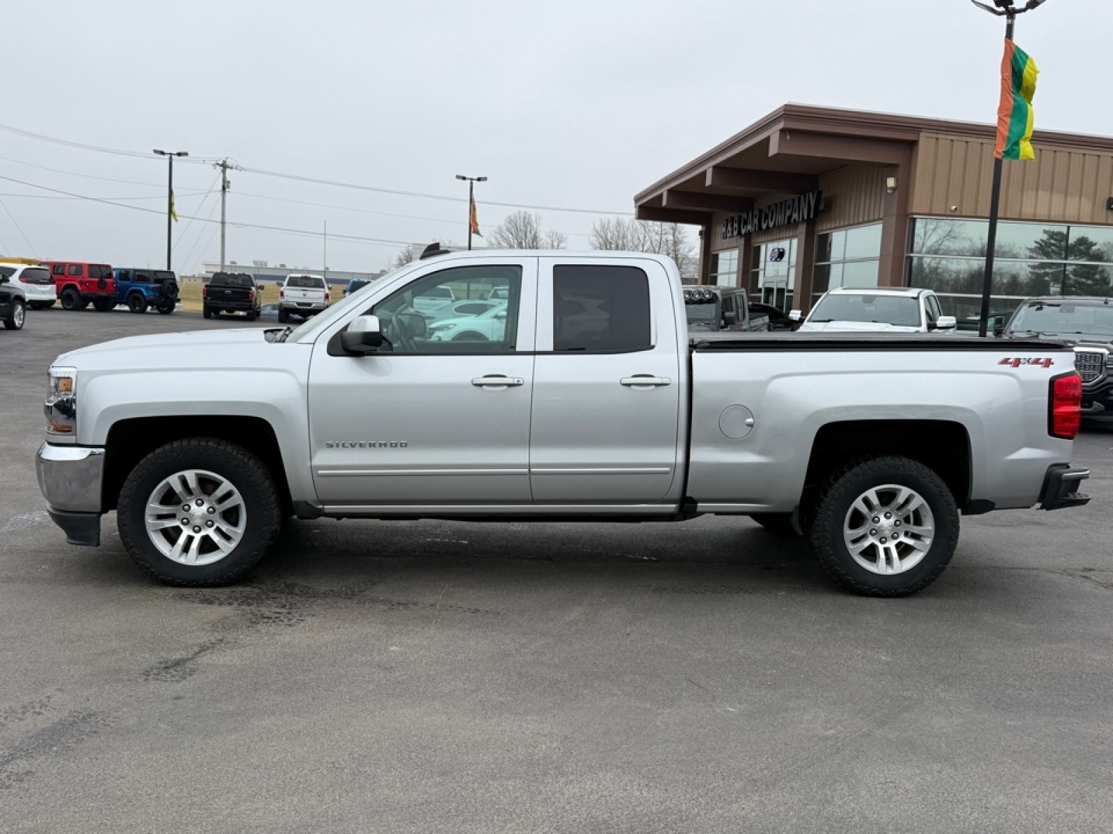 2019 Chevrolet Silverado 1500 LD LT, 39448, Photo