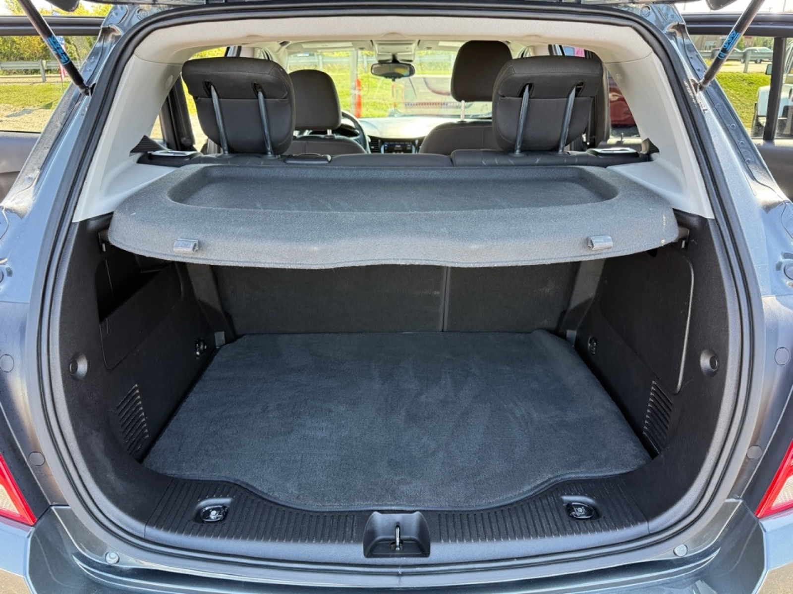 2019 Chevrolet Trax LT photo 19