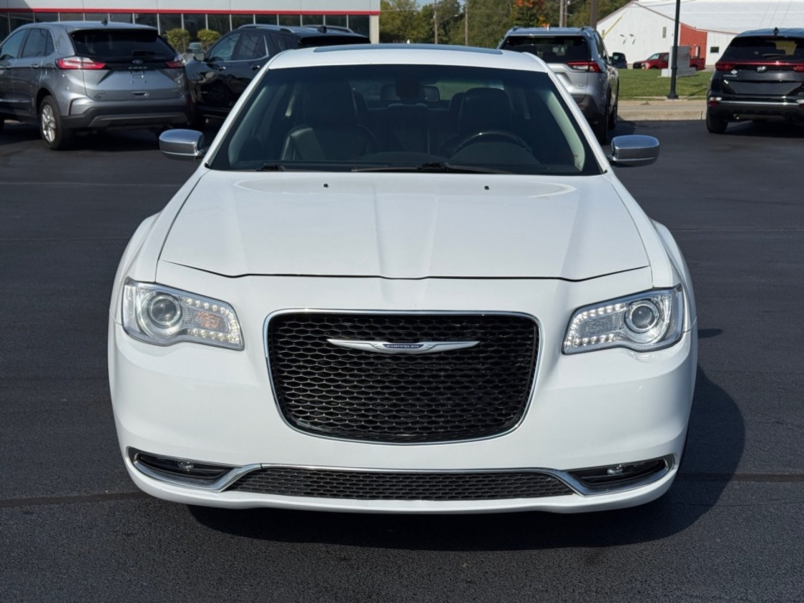 2019 Chrysler 300 Limited photo 3