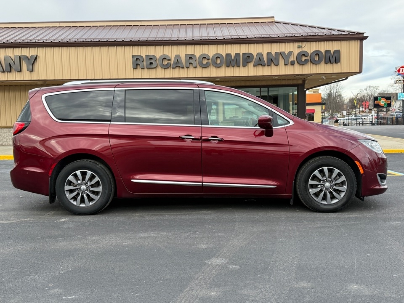 2019 Chrysler Pacifica Touring L Plus, 39316, Photo