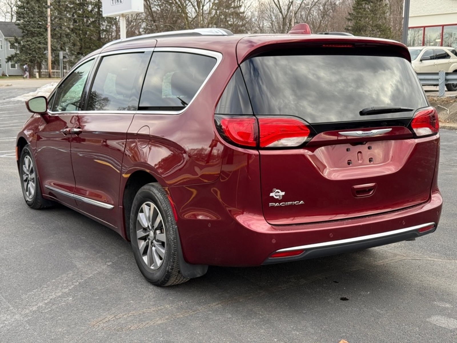 2019 Chrysler Pacifica Touring L Plus, 39316, Photo
