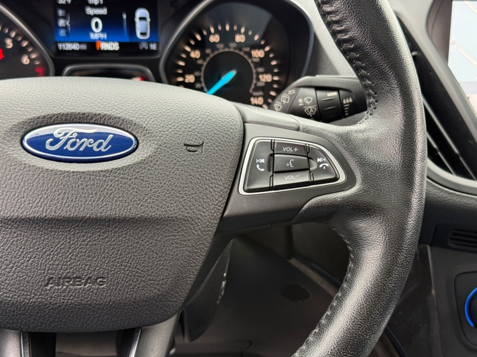 2019 Ford Escape Titanium, 39478, Photo