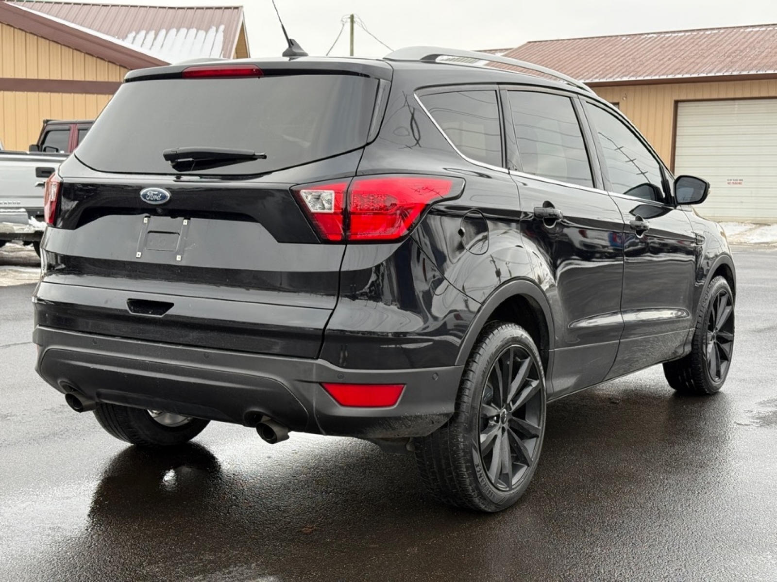 2019 Ford Escape Titanium, 39478, Photo