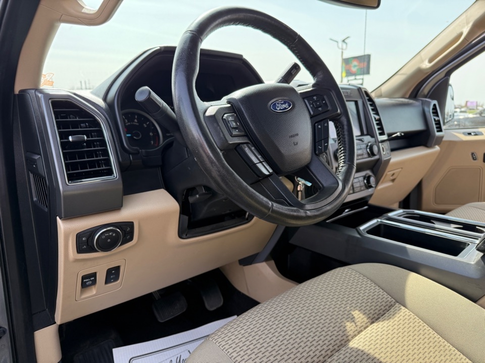 2019 Ford F-150 XLT, 37998, Photo