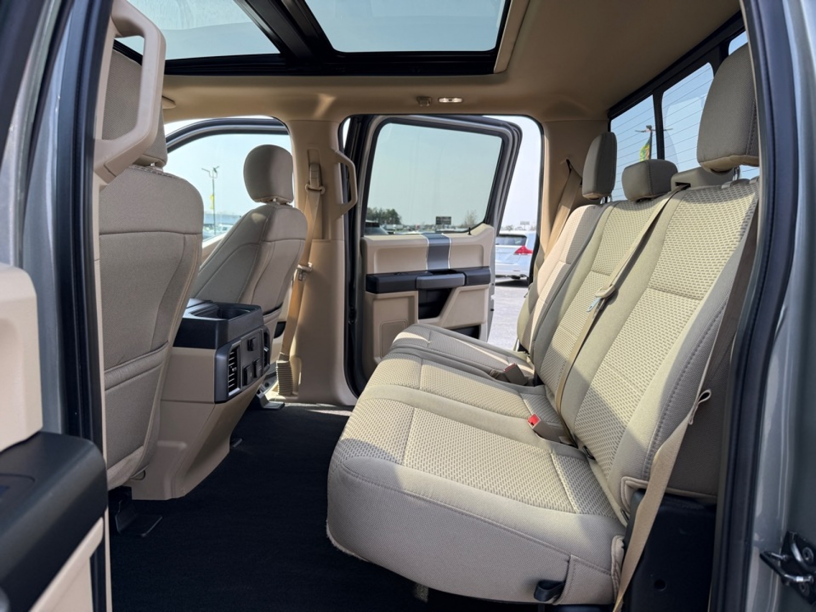 2019 Ford F-150 XLT, 37998, Photo