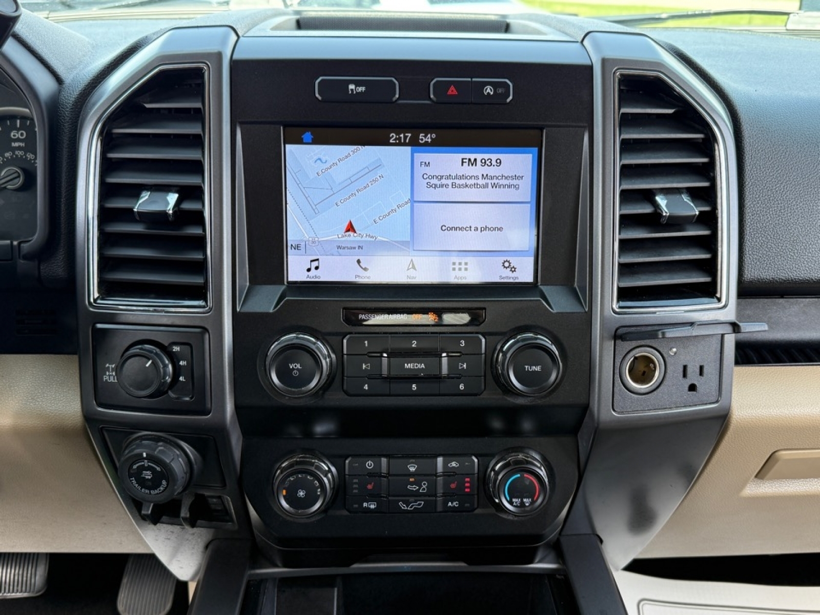 2019 Ford F-150 XLT, 37998, Photo