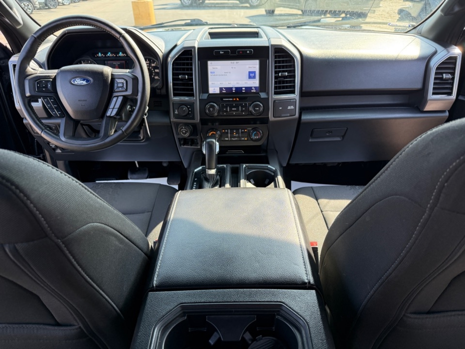 2019 Ford F-150 XLT photo 20