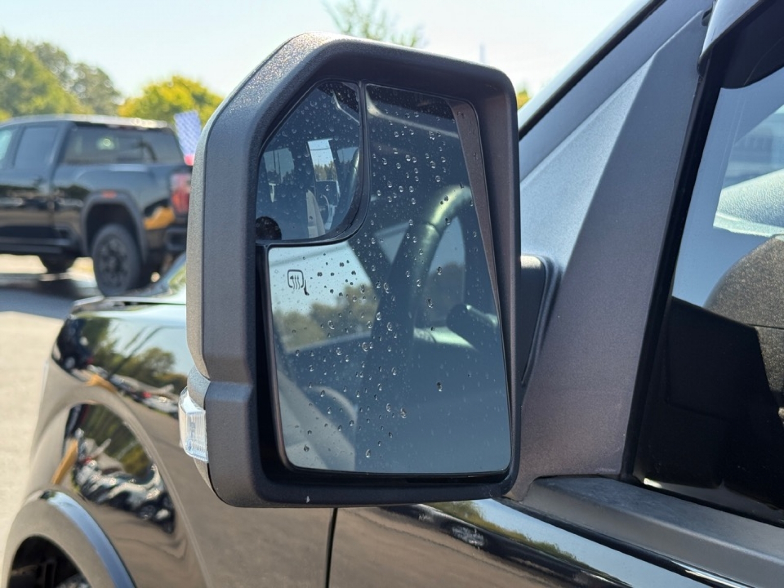 2019 Ford F-150 XLT photo 21