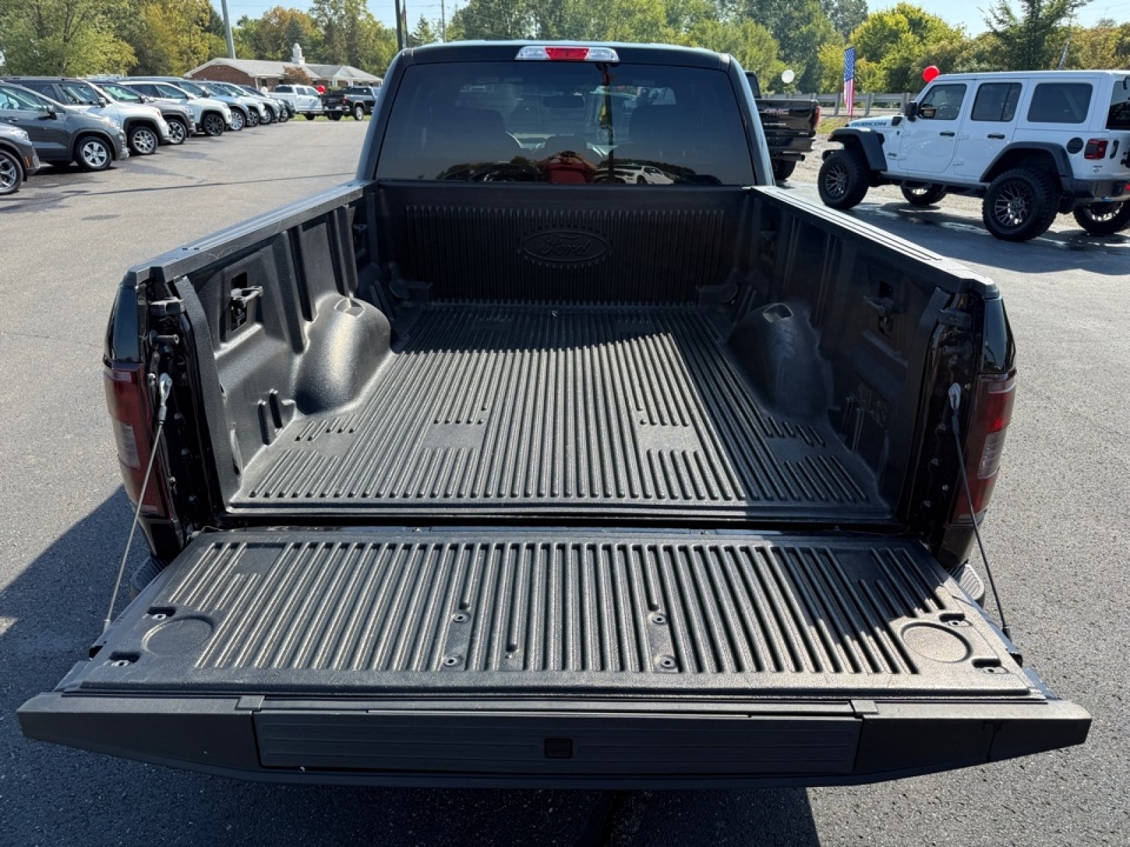 2019 Ford F-150 XLT photo 24