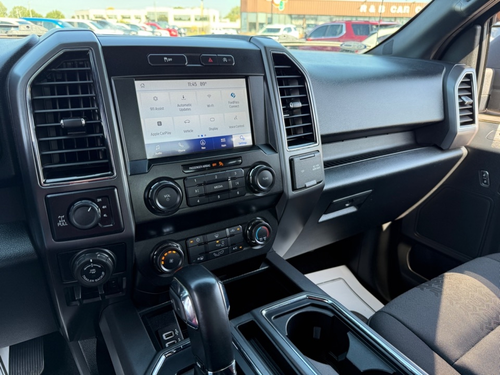 2019 Ford F-150 XLT photo 36